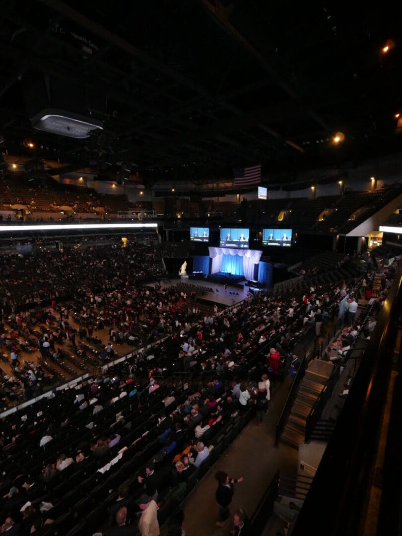 We give you our Berkshire Hathaway Shareholders' Meeting photos