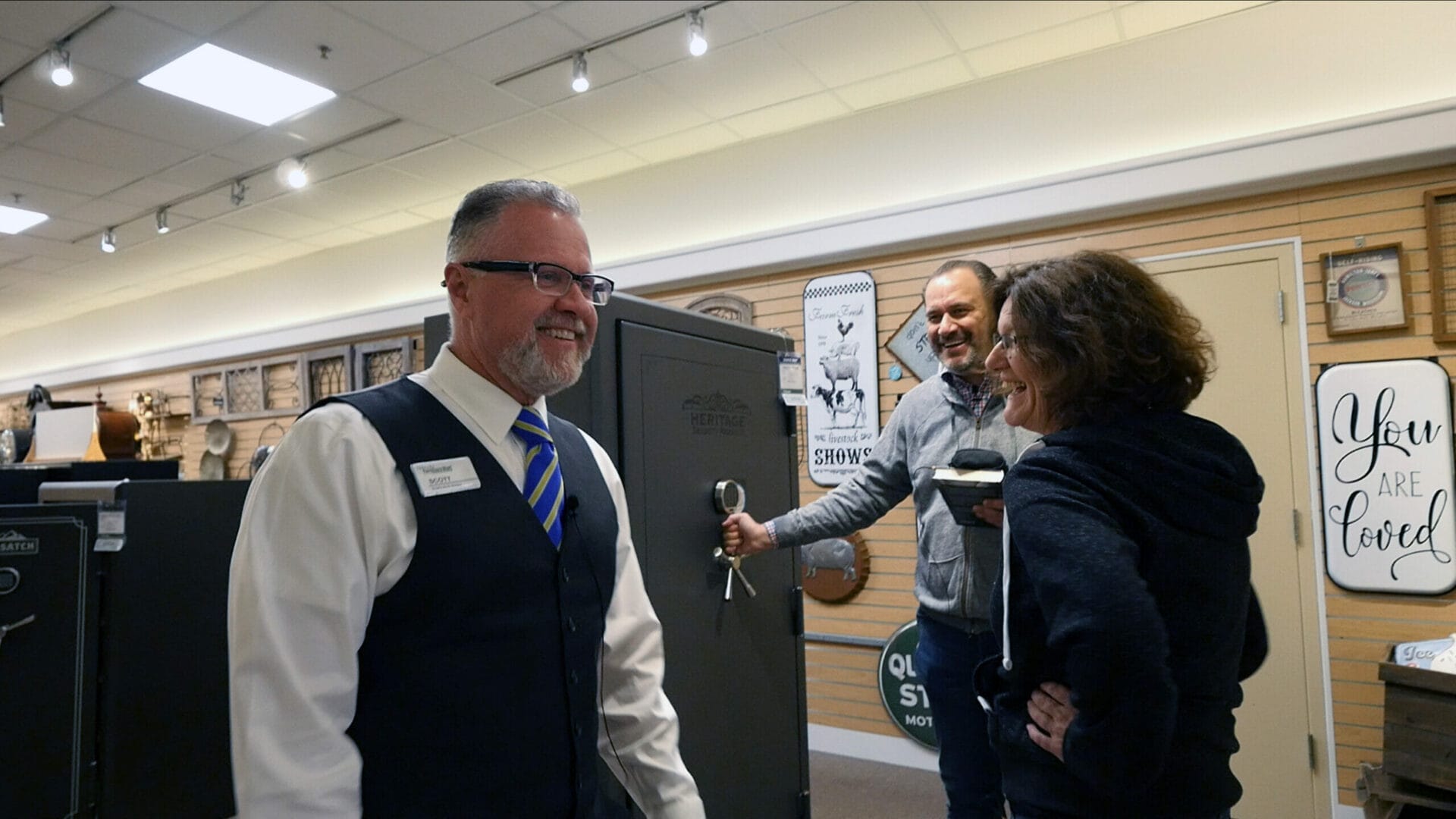 How does the Nebraska Furniture Mart work?