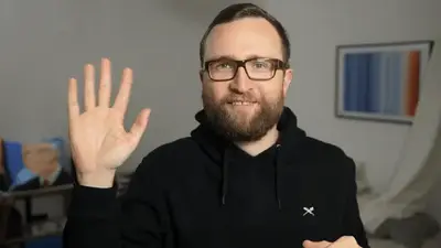 Tilman Versch - Hello